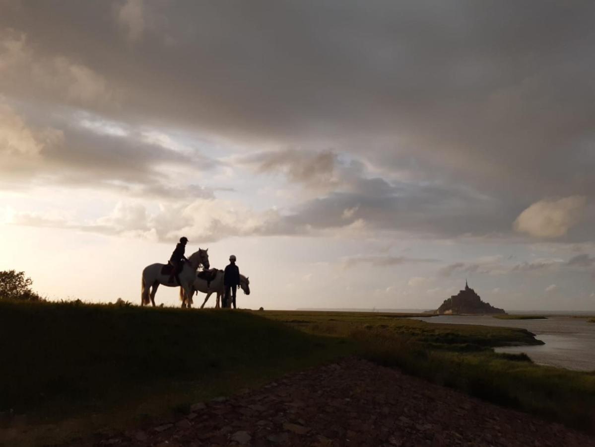 Gite Le Chausey Mont Saint Michel Pontorson Exteriör bild